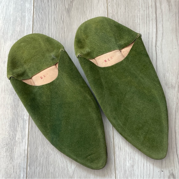 Vrai Cuir Shoes - Moroccan Babouche Slippers suede slip ons vrai cuir womens Green (size 9)